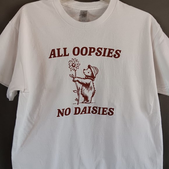 Women's Tee White Custom One of A Kind Medium NEW,  Super Cute! Oopsie Daisy! - Picture 2 of 2